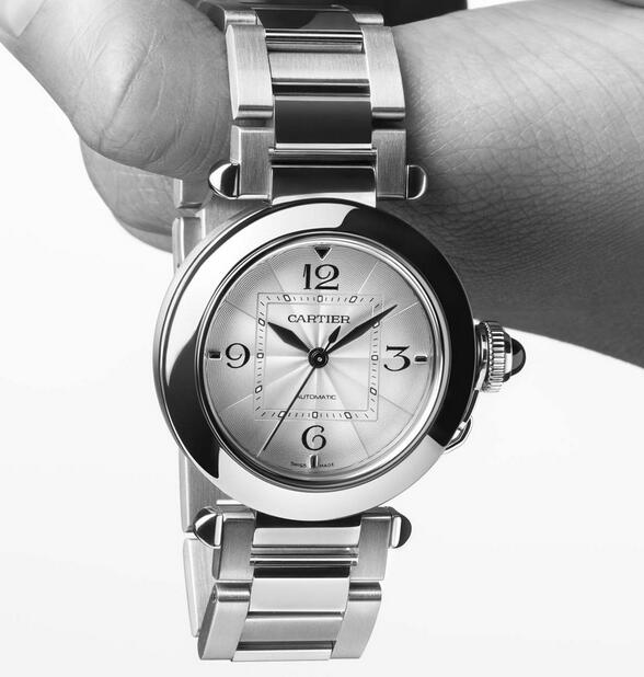 AAA US Fake Cartier Watches Tap 5 Celebrities For Its New Watch Campaign